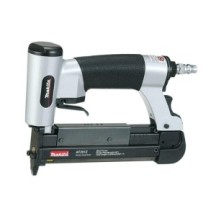 CLAVADORA NEUMATICA 10-30mm Makita AF201